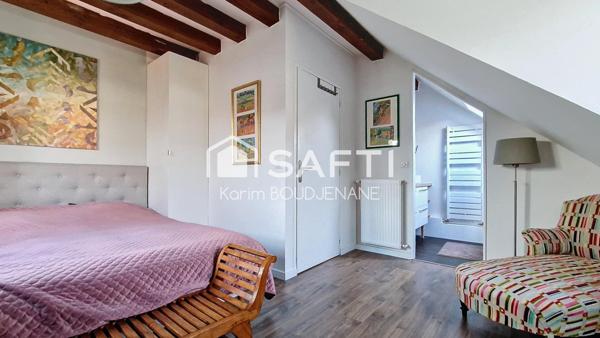 Maison individuelle 215 m2, 4/5 chambres, 1216 m2 de terrain...