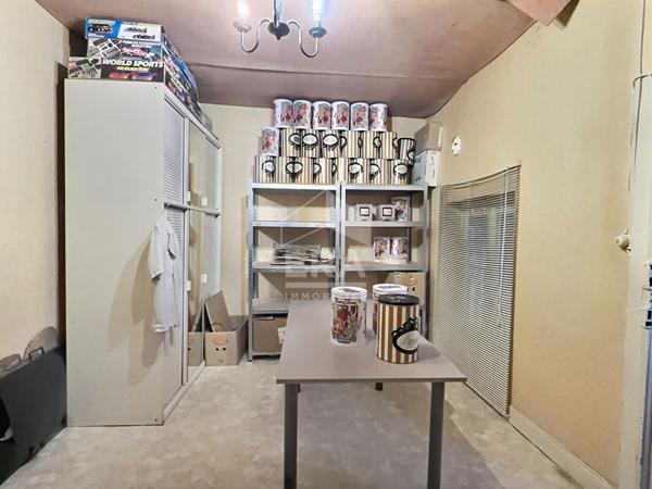 IMMEUBLE À VENDRE - CENTRE HISTORIQUE DE MONTFERRAND