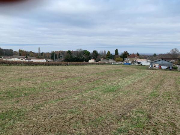 Achat terrain Burie - 77 760 €