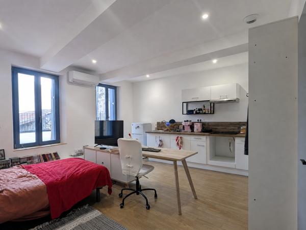 studio avec terrasse - Manosque - Réf. G61