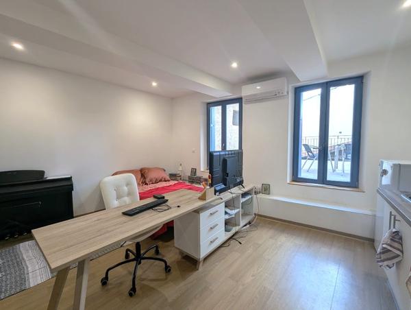 studio avec terrasse - Manosque - Réf. G61