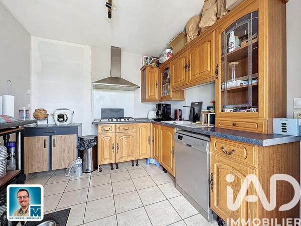 Maison à vendre 5 pièces 122 m² Berchères-Saint-Germain