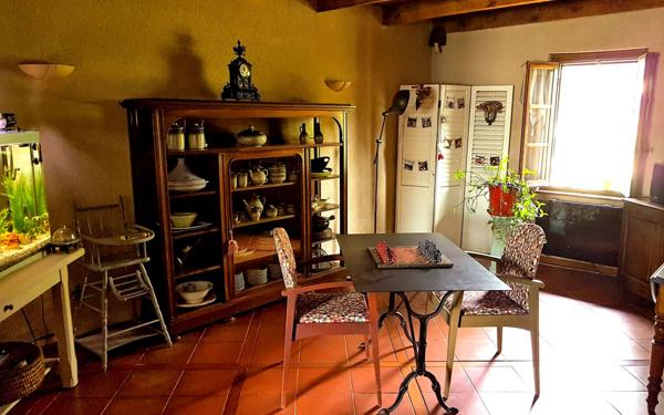 Maison à vendre    5 pièces •  Chanoz-Châtenay