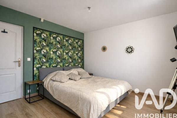 Maison à vendre 8 pièces 176 m² Sainte-Geneviève