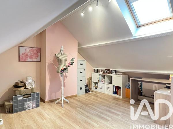 Maison à vendre 8 pièces 176 m² Sainte-Geneviève