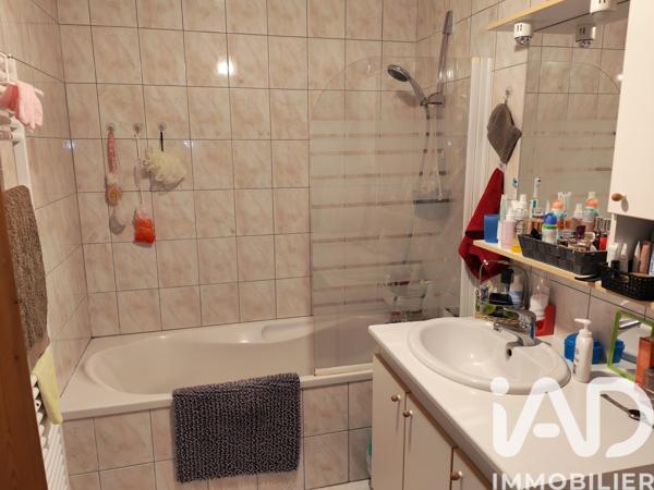 Immeuble à vendre 900 m² Les Écorces