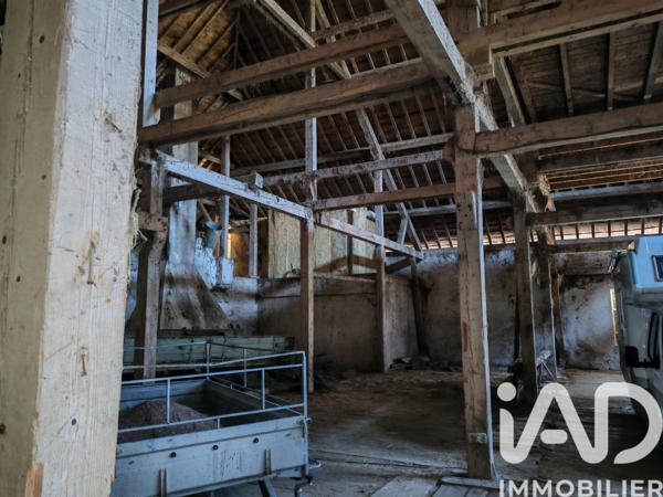 Immeuble à vendre 900 m² Les Écorces