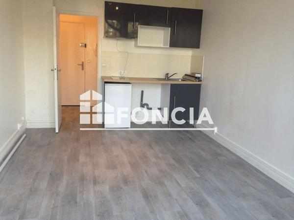 Location Studio 19.9 m² - 43 ROUTE DE LA JONCHERE La Celle Saint Cloud 78170