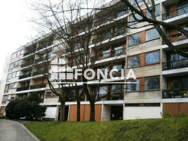 Location Studio 19.9 m² - 43 ROUTE DE LA JONCHERE La Celle Saint Cloud 78170