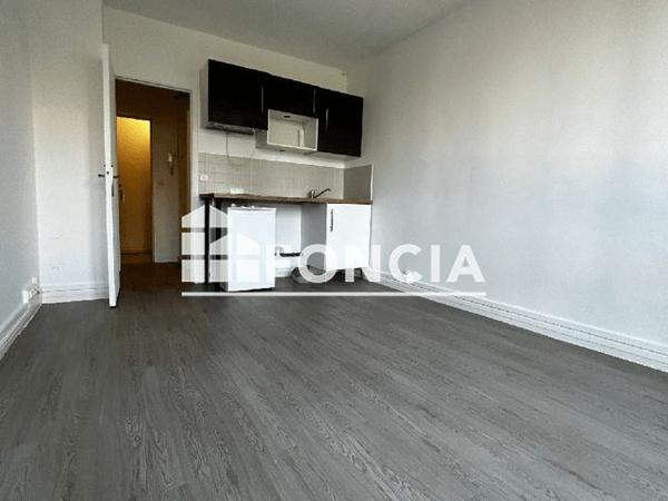 Location Studio 19.9 m² - 43 ROUTE DE LA JONCHERE La Celle Saint Cloud 78170