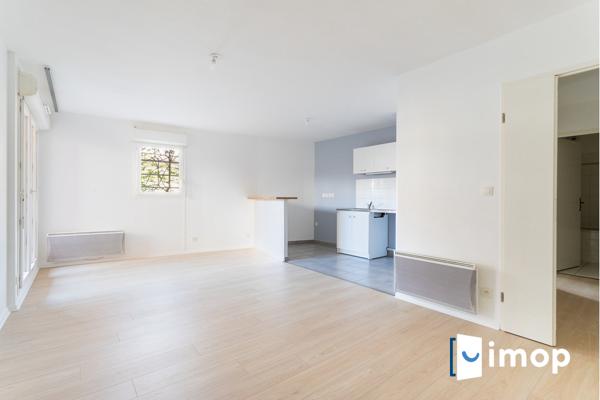 Lumineux 2 pièces avec extérieur