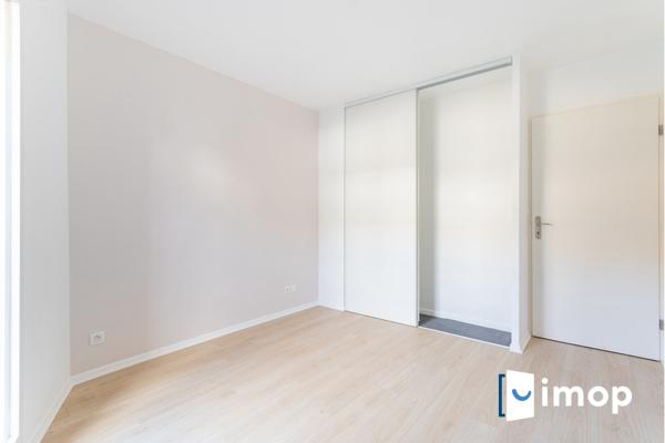 Lumineux 2 pièces avec extérieur