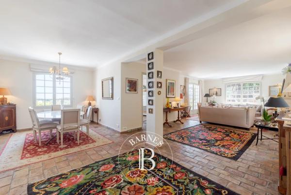 Grasse, Villa 4 Chambres -  220 m² à vendre