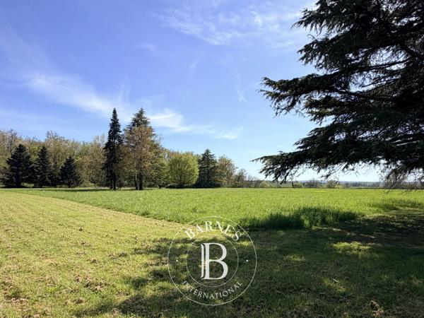 Saint-Amand-Montrond, Château 8 Chambres -  350 m² à vendre