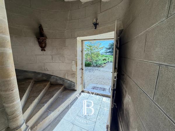Saint-Amand-Montrond, Château 8 Chambres -  350 m² à vendre