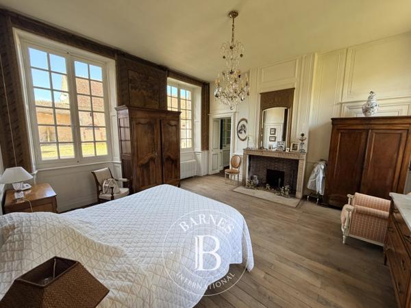 Saint-Amand-Montrond, Château 8 Chambres -  350 m² à vendre