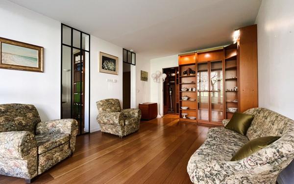 Appartement à vendre    3 pièces • 77,71 m2 Villeurbanne