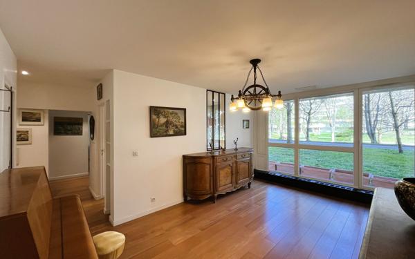 Appartement à vendre    3 pièces • 77,71 m2 Villeurbanne