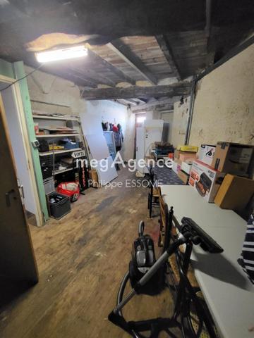 Immeuble à CADALEN, 81600 - 267m²