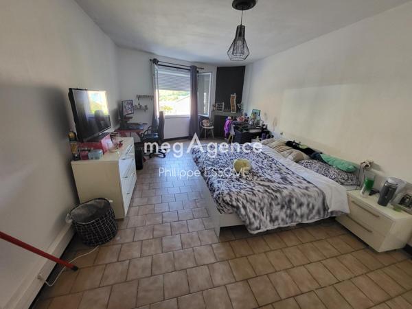 Immeuble à CADALEN, 81600 - 267m²