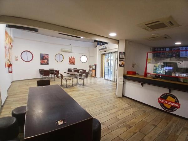 FOND DE COMMERCE 200m² RESTAURATION RAPIDE- LE MARIN