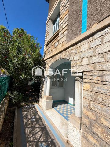 TOULON OUEST  MAISON DE CARACTERE DES ANNEES 30 COMPOSEE DE 3 APPARTEMENTS