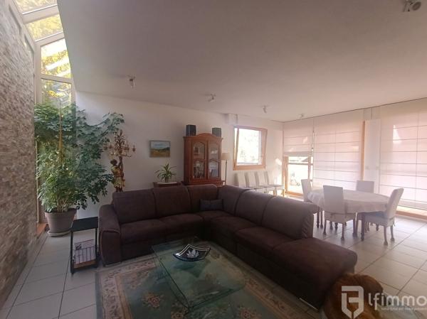 Maison d'exception 8 pièces 241 m2