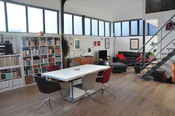 Maison Le Mesnil Le Roi 948 000 € ** - Référence 4583