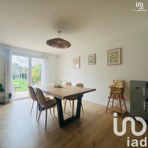 Maison traditionnelle 5 pièces de 94 m² à La Haie-Fouassière (44690)