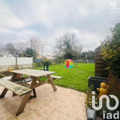 Maison traditionnelle 5 pièces de 94 m² à La Haie-Fouassière (44690)