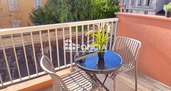 Location Studio meublé 31.75 m² - Villefranche-sur-saône 69400
