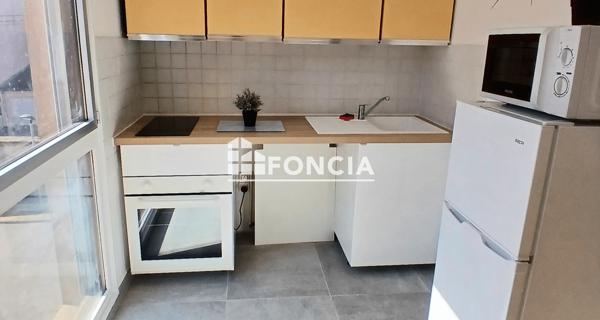 Location Studio meublé 31.75 m² - Villefranche-sur-saône 69400