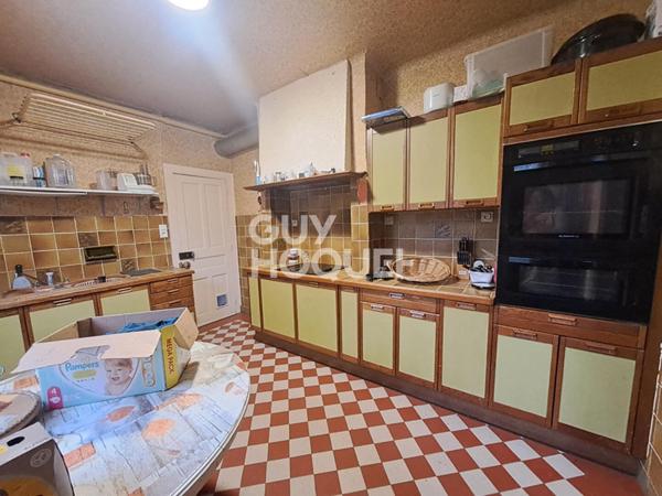 RUGLES - Maison ancienne 142m²