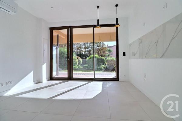 Appartement T2 à vendre  2 pièces - 26,08 m2 FREJUS - 83