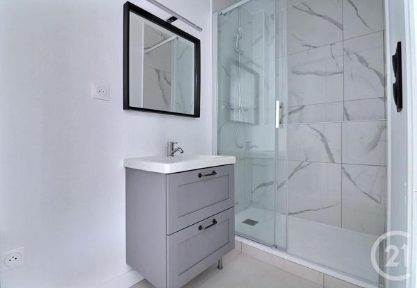 Appartement T2 à vendre  2 pièces - 26,08 m2 FREJUS - 83