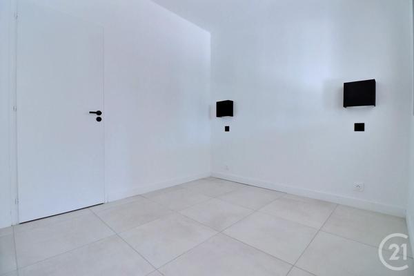 Appartement T2 à vendre  2 pièces - 26,08 m2 FREJUS - 83