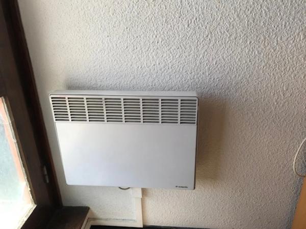 A la MONGIE Studio face aux pistes dans résidence TOURMALET avec balcon.