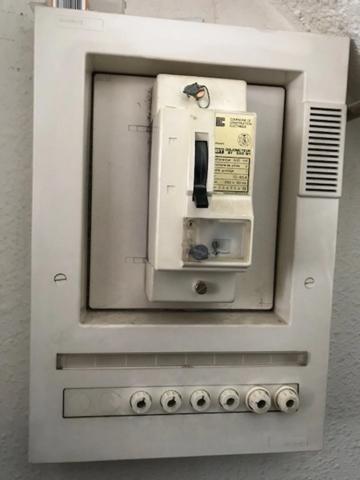 A la MONGIE Studio face aux pistes dans résidence TOURMALET avec balcon.