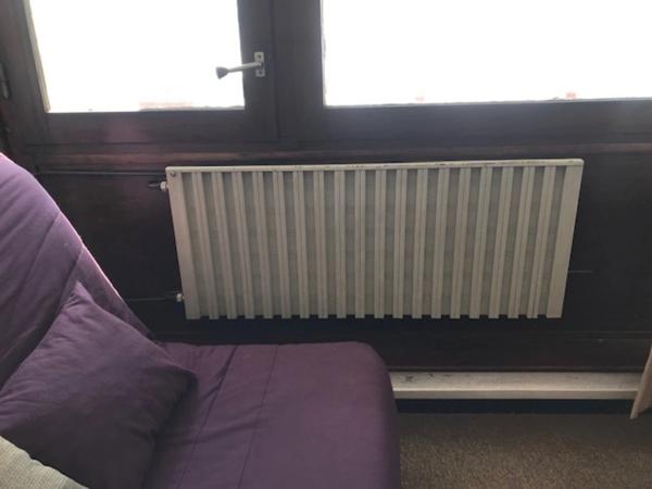 A la MONGIE Studio face aux pistes dans résidence TOURMALET avec balcon.