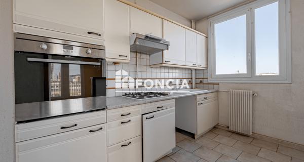 À vendre Appartement 3 pièces 73 m² - Tours 37000