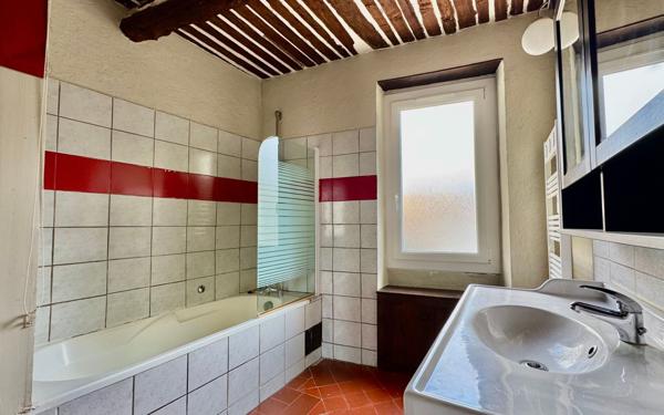 Maison à vendre    4 pièces •  Istres