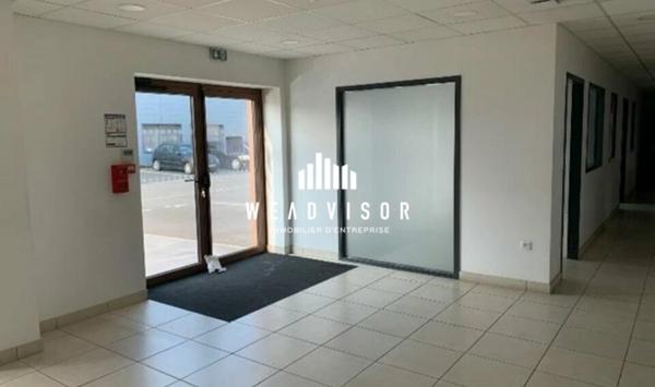 A LOUER : LE MANS Z.I. SUD - LOCAL D'ACTIVITÉ DE 1&nbsp;300 M².