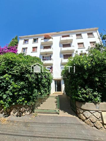 Un appartement T4 -cave- balcon -terrasse-