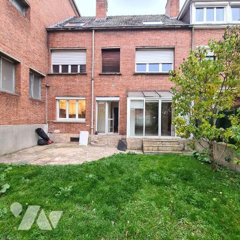 DUNKERQUE centre ville belle maison avec jardin et garage