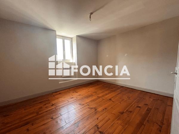 Location Appartement 4 pièces 89.61 m² - Lourdes 65100