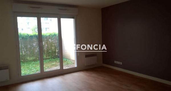 Location Appartement 2 pièces 46.02 m² - Villeneuve-saint-georges 94190