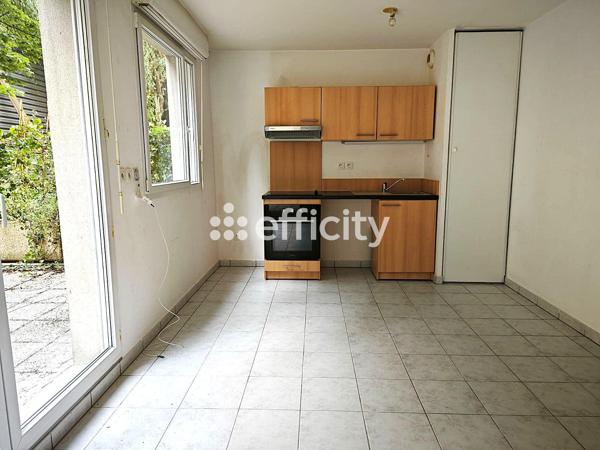 Appartement
         3 pièces
        - 66 m² 128 000 € *