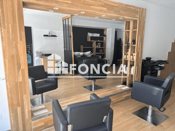 Location Local commercial 2 pièces 54 m² - 49 ROUTE DE LAVAUR Montrabe 31850