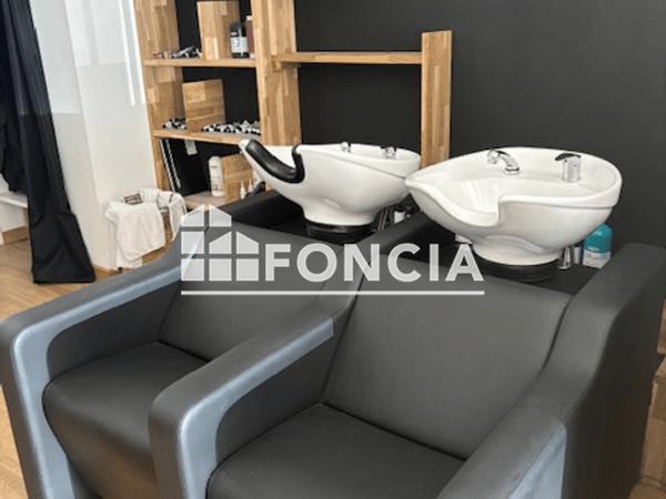 Location Local commercial 2 pièces 54 m² - 49 ROUTE DE LAVAUR Montrabe 31850