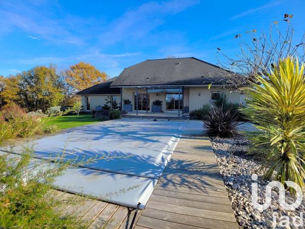 Maison à vendre 7 pièces 141 m² Brive-la-Gaillarde